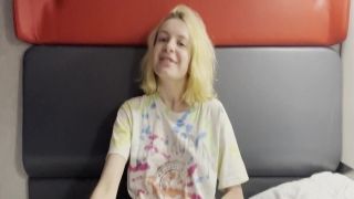 Blonde stepsister invited me to fuck her