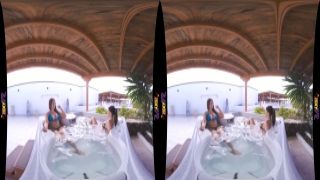 ZexyVR - Amelia B &amp; Jane - Hot Tub Beauties